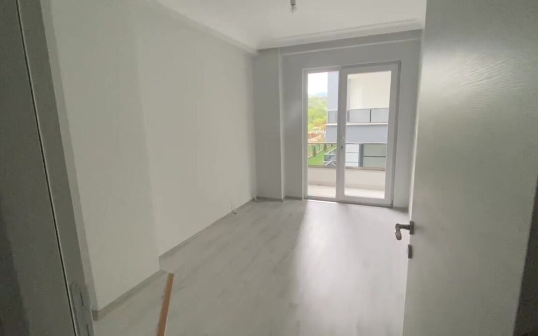 (B 147) Apartment With Nice View For Sale In İzmit