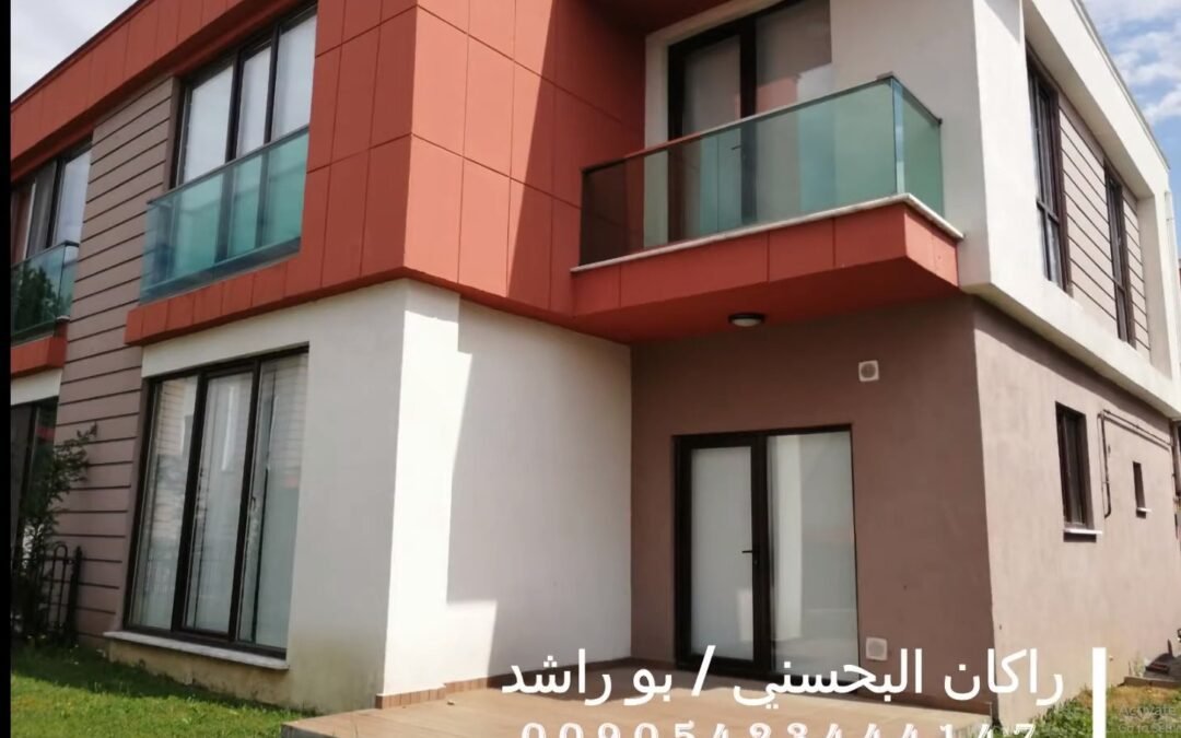 (B17) Deluxe villa with mountain & sea view in Başiskele