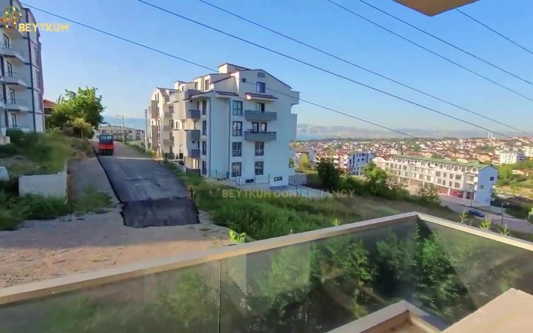 (B 335) Apartment for sale in residential site in başiskele