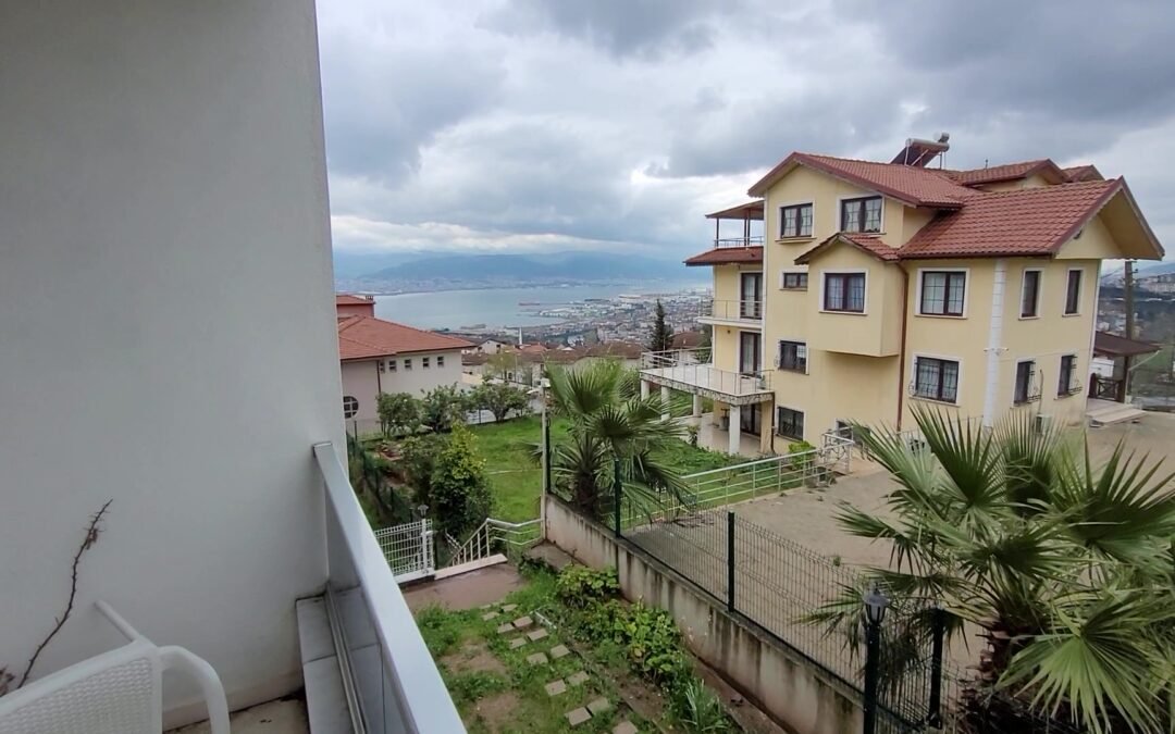 B 416  Apartment With Sea View in İzmit