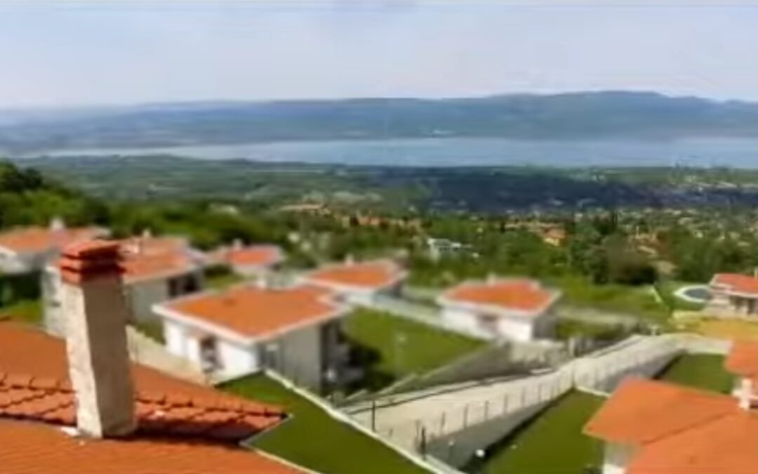 (B 46)Deluxe villa overlooking Sapanca lake in Sapanca