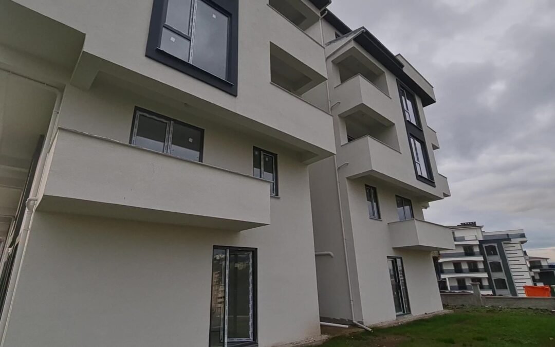 B 527 The best real estate offers for the year 2024 and our new projects New apartments for sale in Başiskele within a residential complex