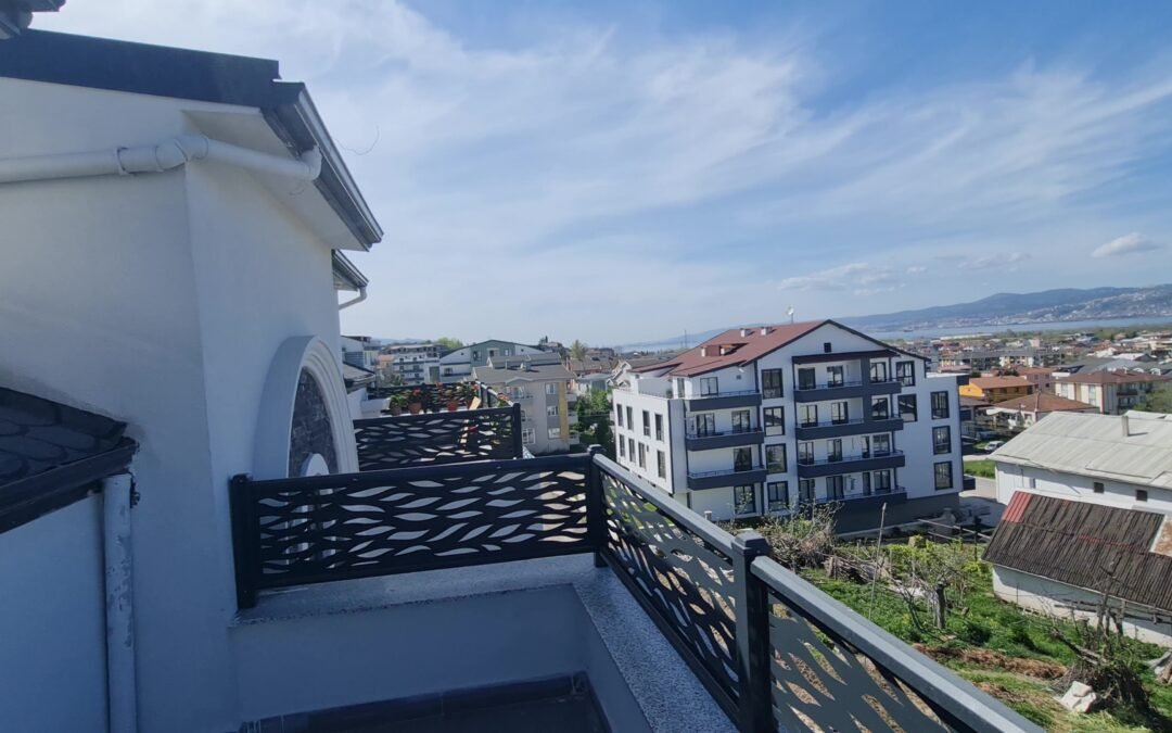 B538 Beautiful apartment with sea view for sale in Uvacik