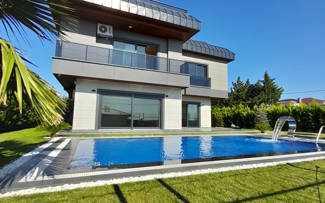 B 558 Türkiye Real Estate | Urgent Sale | Luxury Mansion with Stunning View for Sale in Istanbul