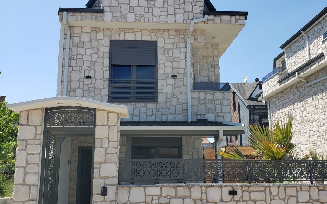 B 641 عقارات تركيا | فرصة ذهبية سعر مغري فيلا جديدة فاخرة حديقة ومسبح مطلة مباشرة على الشاطئ