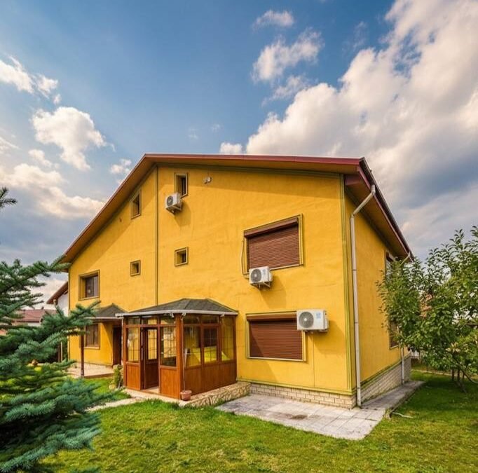 فيلا بقلب طبيعه ازميت 😍 B 658